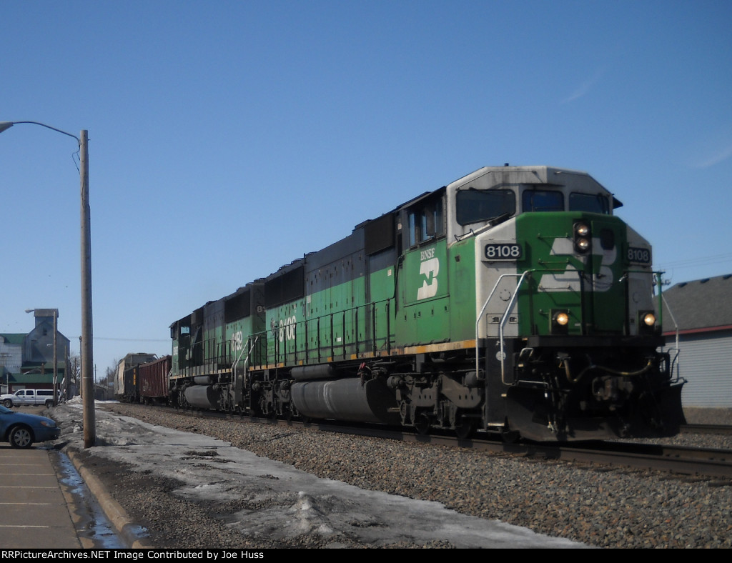 BNSF 8108 East